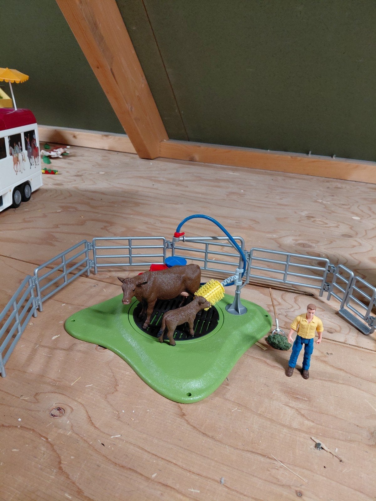 Schleich koeien wasplaats, Ophalen of Verzenden, Zo goed als nieuw