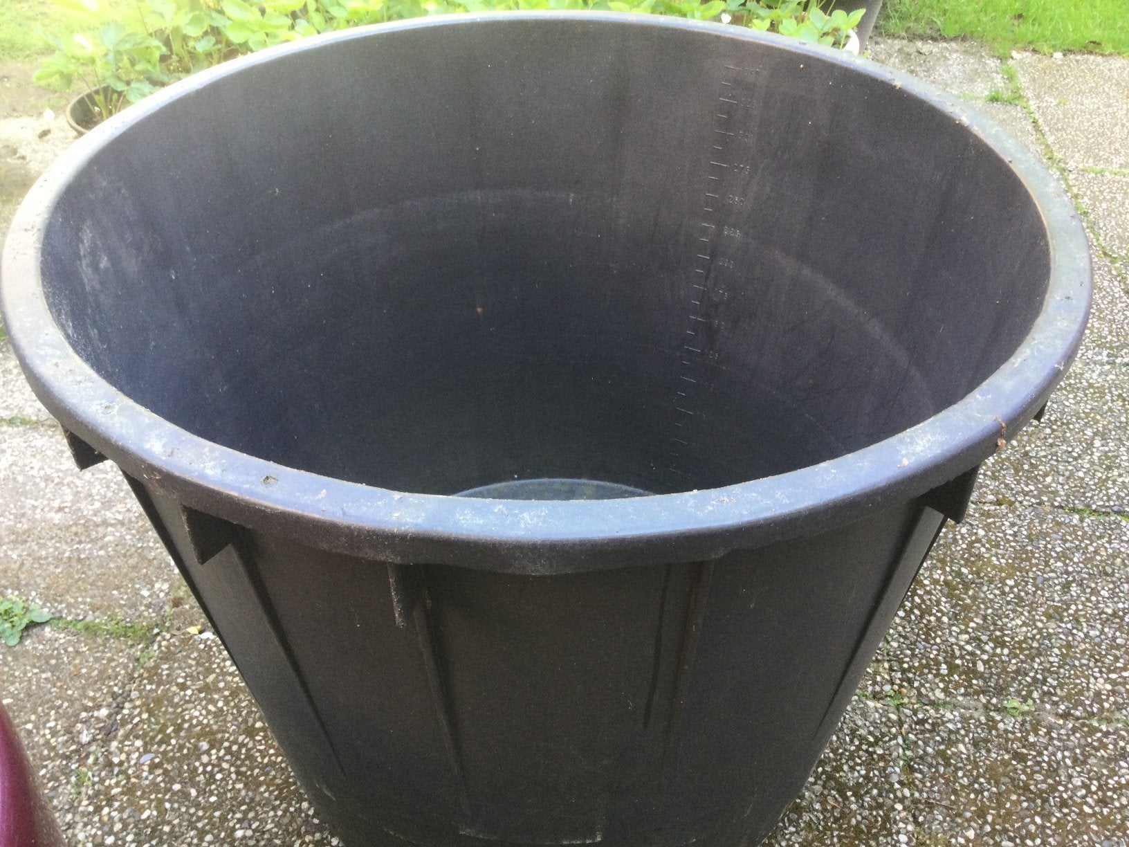 Kuip 350 liter, Ophalen, Kunststof, Gebruikt, Rond