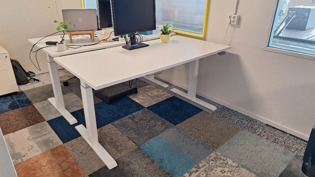 Actiforce Steelforce PRO 570 SLS  elektrisch zit-sta bureau, Ophalen, Zit-sta bureau, Gebruikt, Metaal