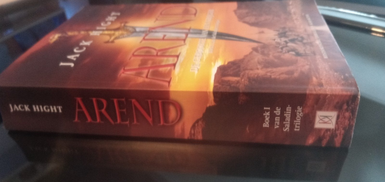 Boek "AREND", Ophalen, Zo goed als nieuw, Nederland, Jack Hight