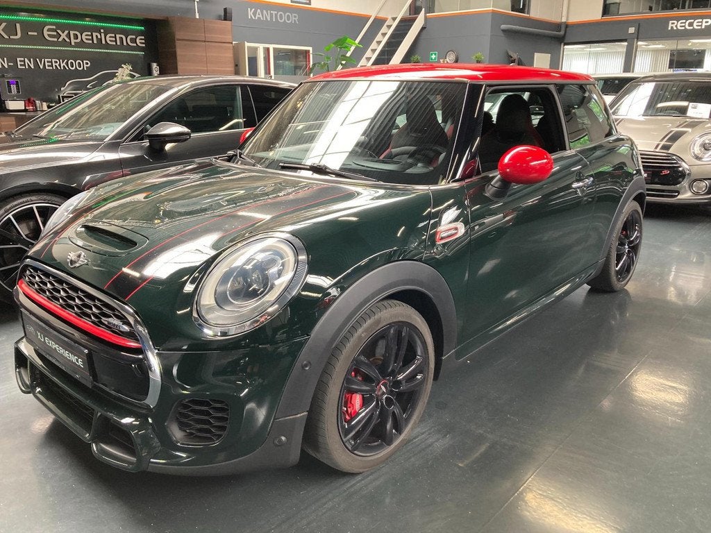 Mini Mini 2.0 John Cooper Works 232PK AUT LED+SPORTSTOELEN+H, 1998 cc, 1195 kg, Gebruikt, 4 cilinders