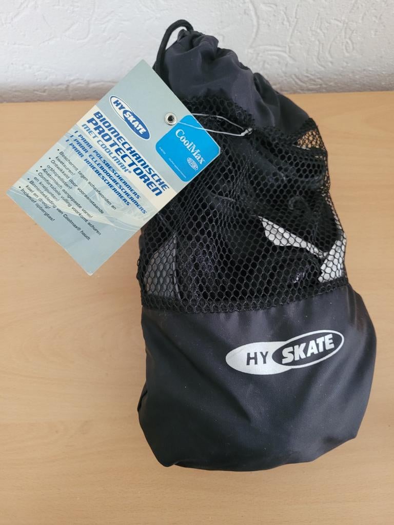 Hy Skate skaters bescherming set - nieuwstaat, Sport en Fitness, Skeelers, Ophalen of Verzenden, Zo goed als nieuw, Bescherming