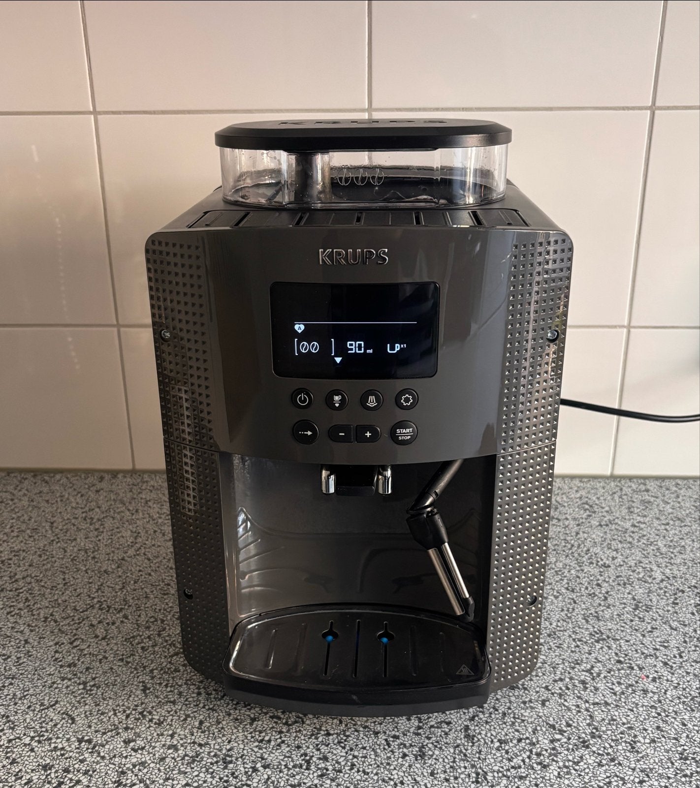 Krups Volautomaat Koffiemachine EA81 Type EA81B70/70J-3721, Ophalen, Afneembaar waterreservoir, Koffiemachine, Koffiebonen