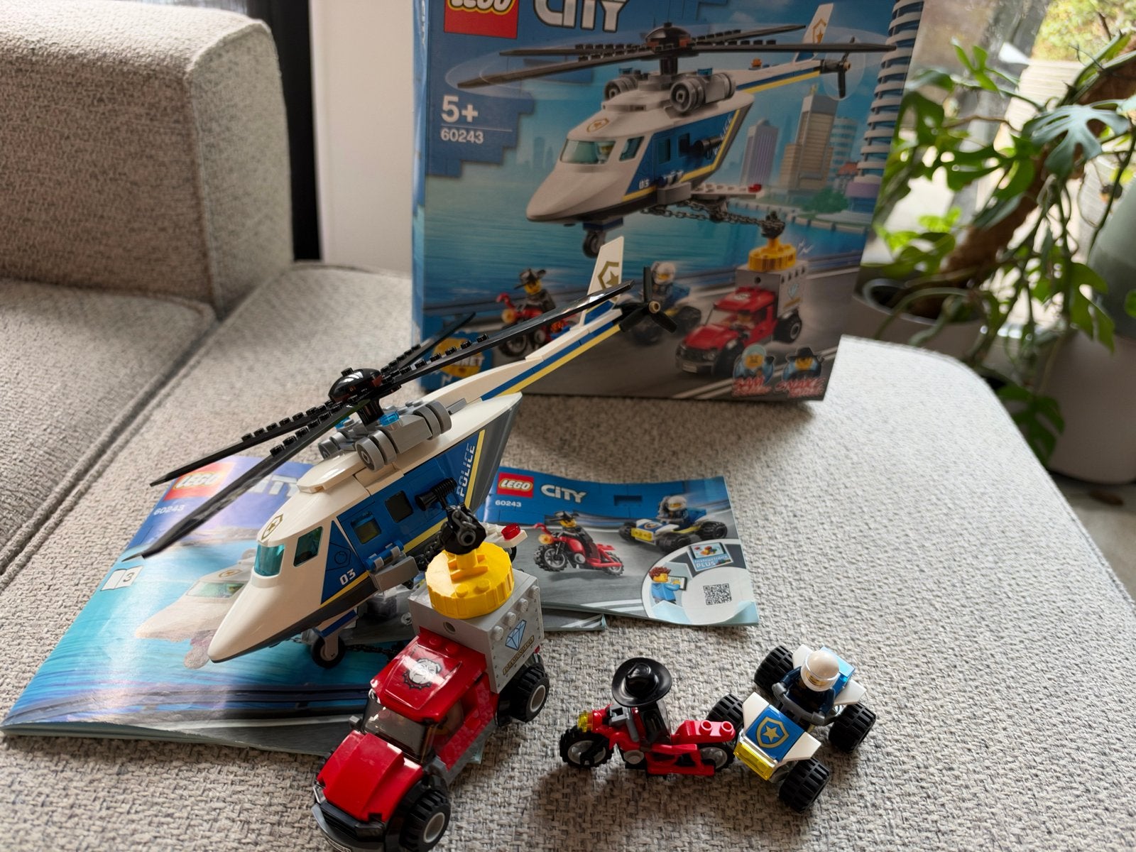 LEGO City Politiehelikopter 60243 - Compleet met doos, Lego, Ophalen of Verzenden, Compleet, Complete set