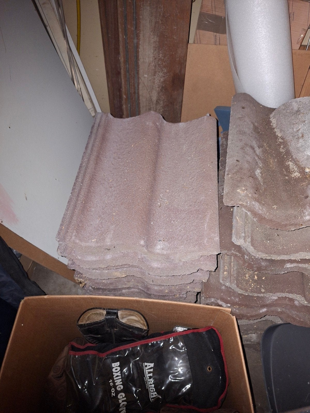 20 Gebruikte betondakpan rood sneldek, Gebruikt, Steen of Klei, Ophalen of Verzenden, Minder dan 5 m²