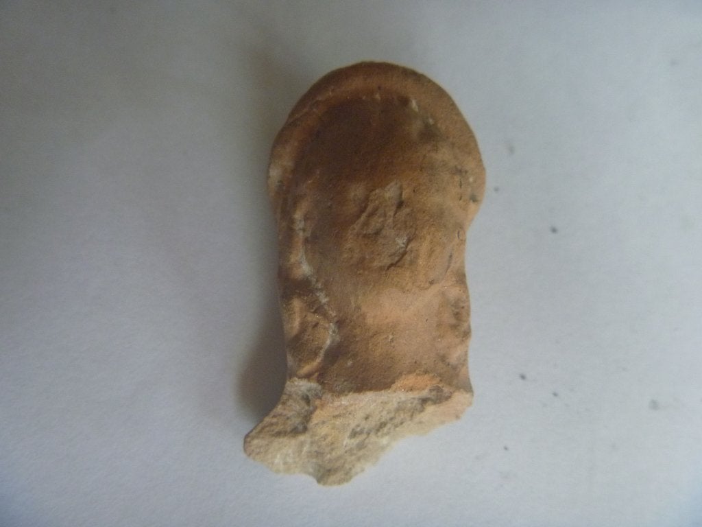 Bodemvondst. Romeins terracotta hoofdje, Ophalen of Verzenden