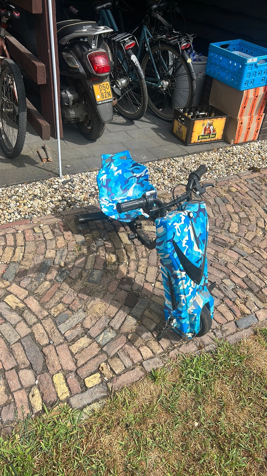 Drift trike met oplader, Ophalen, Gebruikt