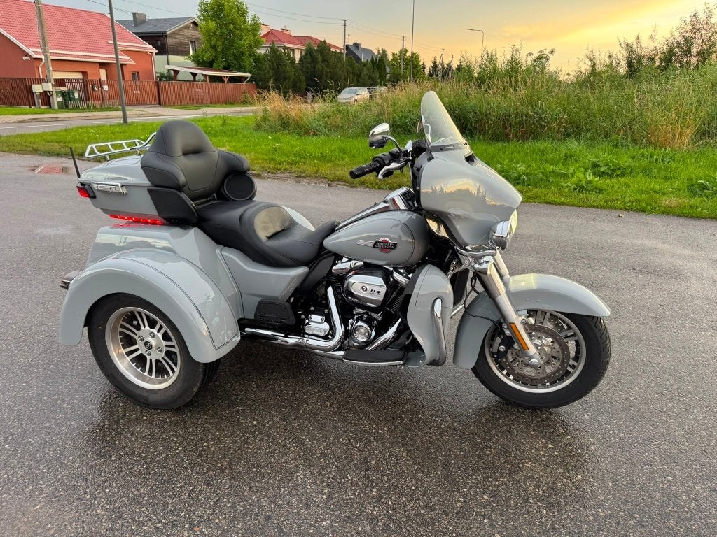 HARLEY DAVIDSON TRI GLIDE 2024, Xxxxxxxx, 1860 cc, 2 cilinders, Xxxxxxxxxx