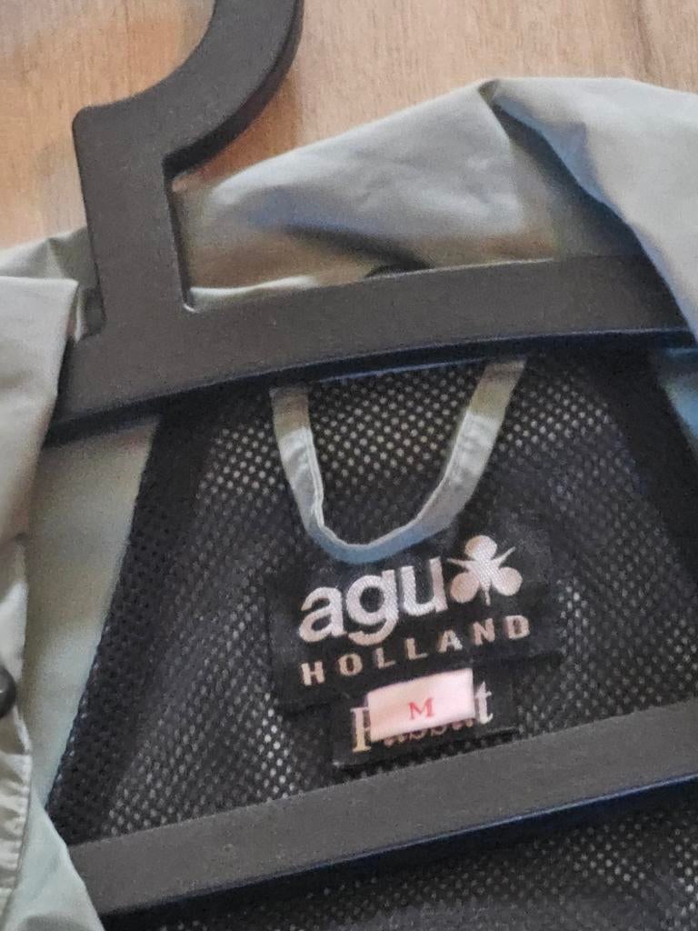 AGU regenjas  62 cm breed, Fietsen en Brommers, Fietsaccessoires | Fietskleding, Heren, Ophalen of Verzenden, Zo goed als nieuw