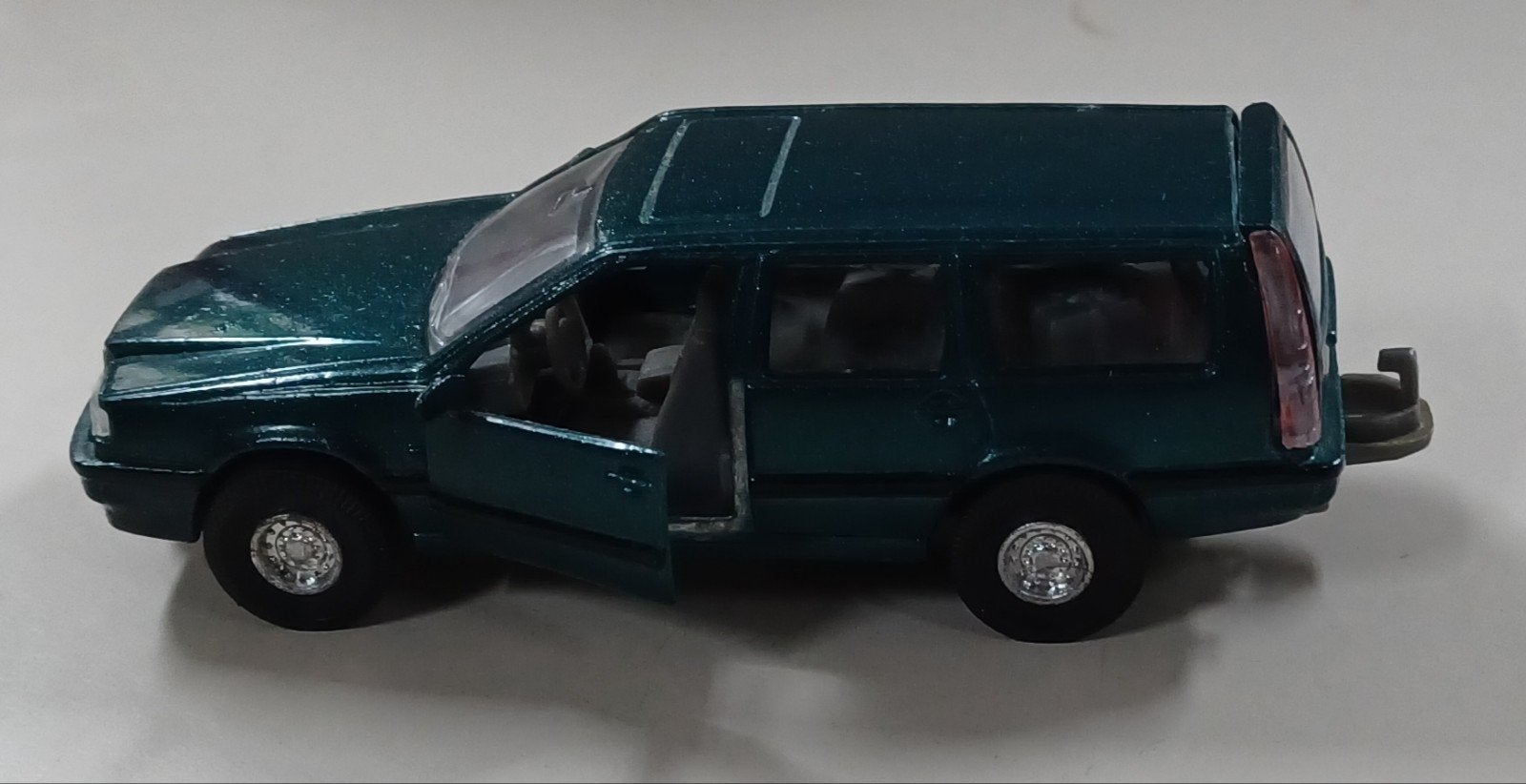 Volvo V70 groen metallic nieuw van verzamelaar., Ophalen of Verzenden, Nieuw, Auto, Overige merken