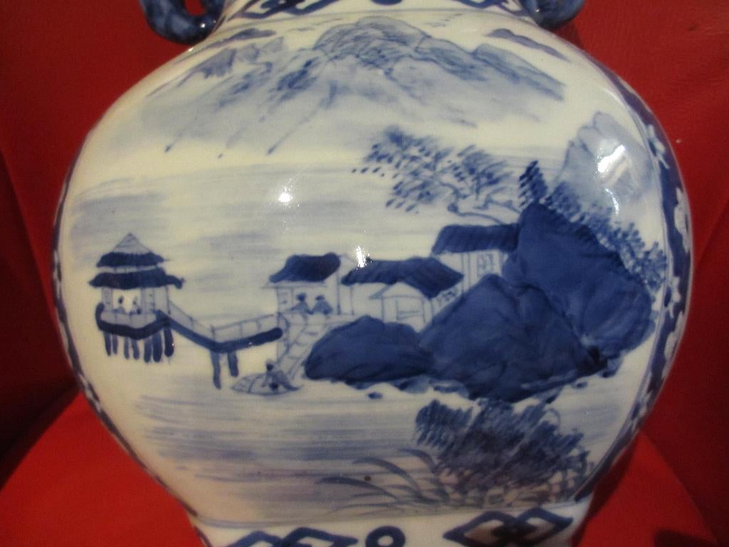 Chinese vaas blauw wit porcelein met mooie tafereeltjes 35cm, Antiek en Kunst, Antiek | Porselein, Ophalen of Verzenden