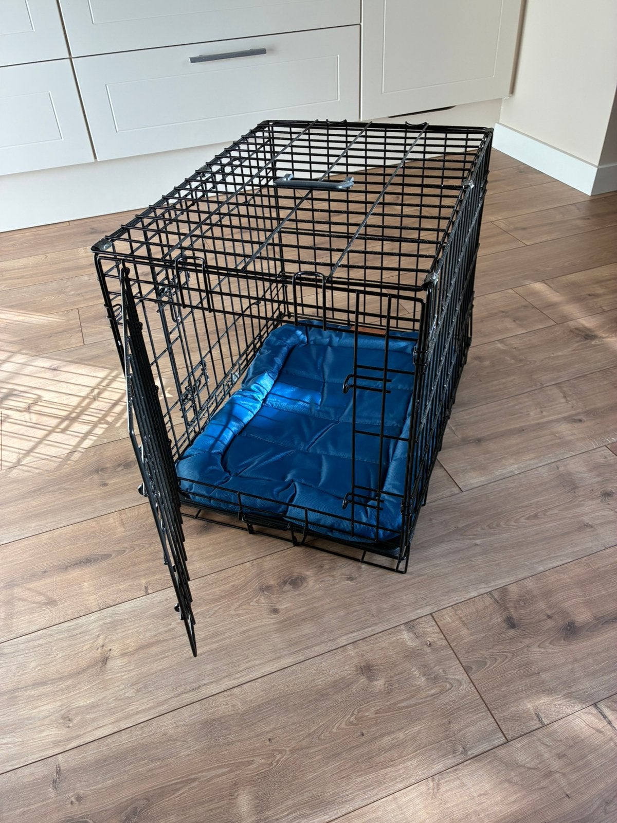 Bench voor hond of kat, Ophalen, Minder dan 65 cm, Zo goed als nieuw, Minder dan 75 cm