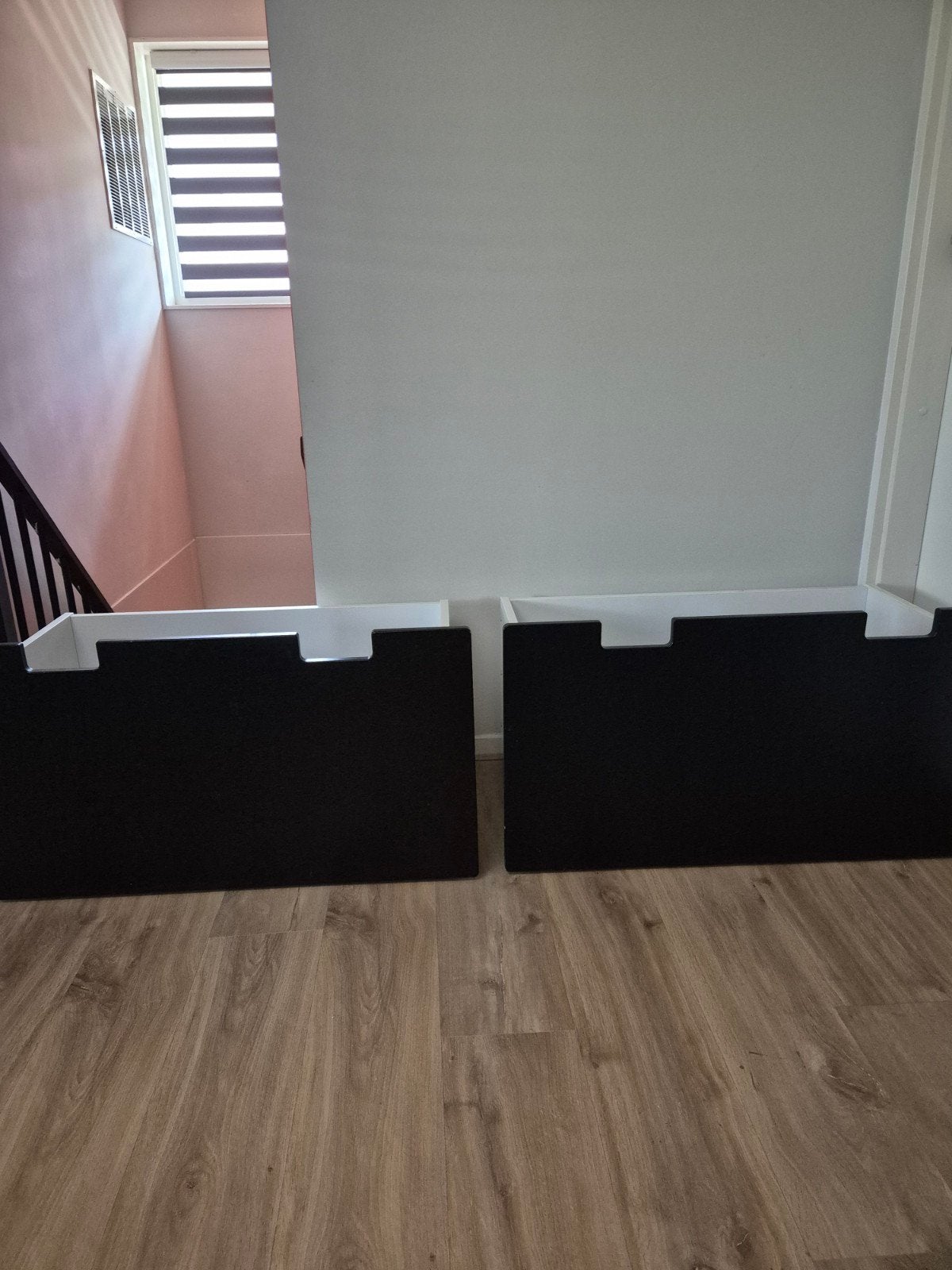 2x IKEA Småstad speelgoedbakken/lades, zwart-wit, Ophalen, Gebruikt, Overige typen