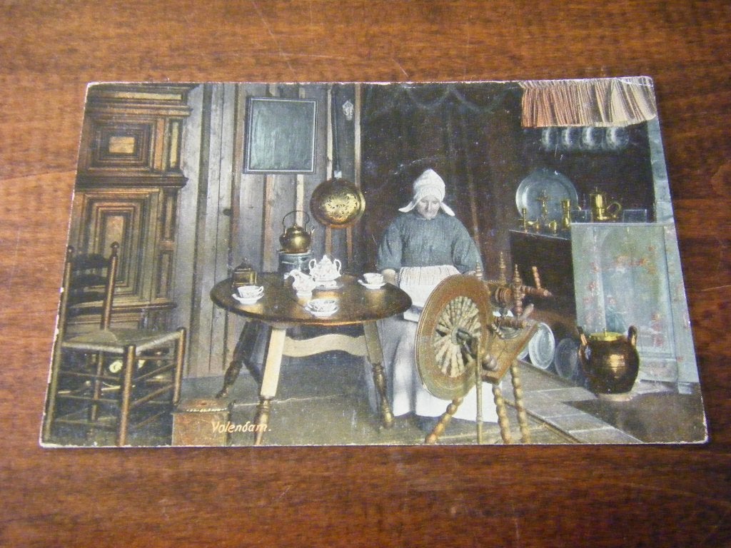 L38 - Volendam - Klederdracht - Spinnewiel - 1908 - Mooi, Ophalen of Verzenden, Voor 1920, Noord-Holland