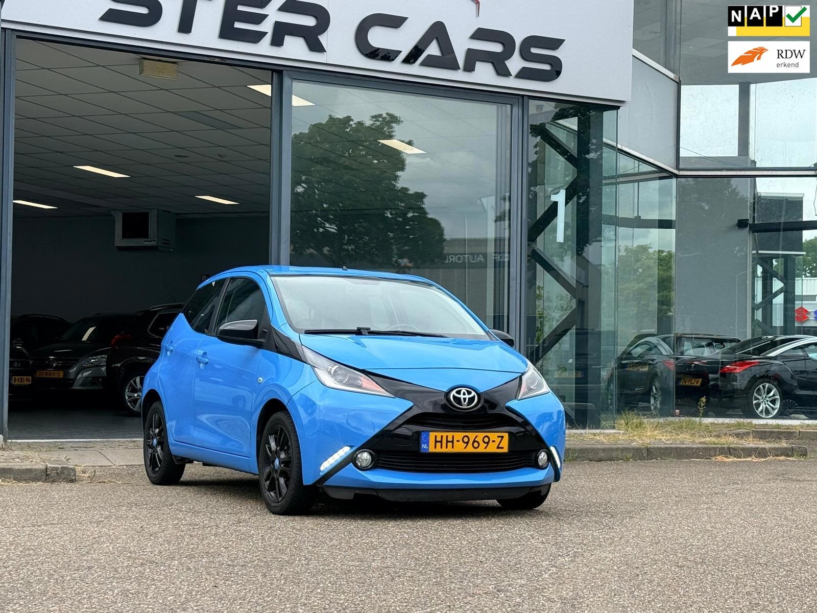 Toyota Aygo 1.0 VVT-i x-cite|Automaat|Navi|Camera|Airco|NAP|, Auto's, Gebruikt, Euro 6, Origineel Nederlands, 3 cilinders
