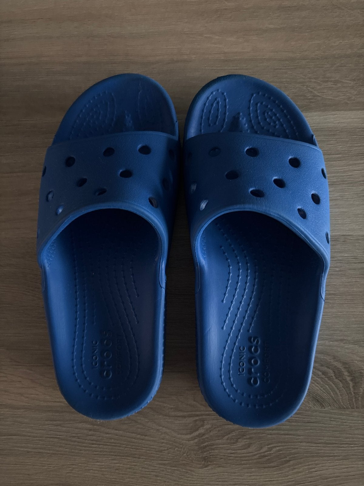 Blauwe Crocs Slippers - Maat C13 (ongeveer EU 30/31), Ophalen of Verzenden