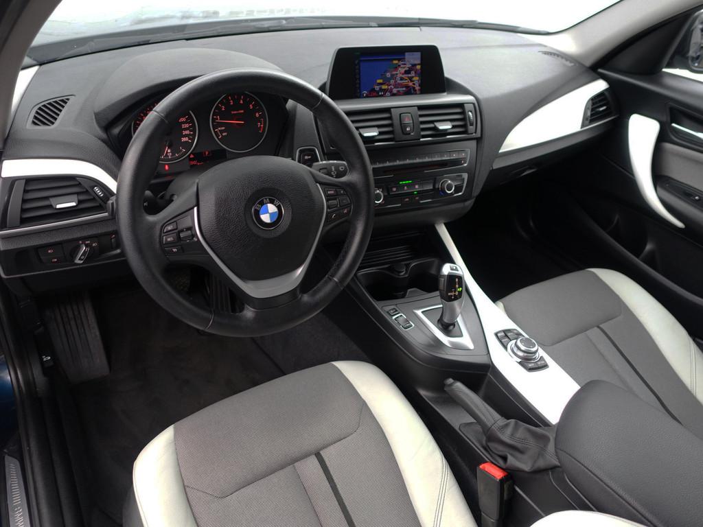 BMW 1-serie 116i High Executive Sport- Xenon Led, Park Assis, Auto's, Euro 5, Gebruikt, 4 cilinders, Met garantie (alle)
