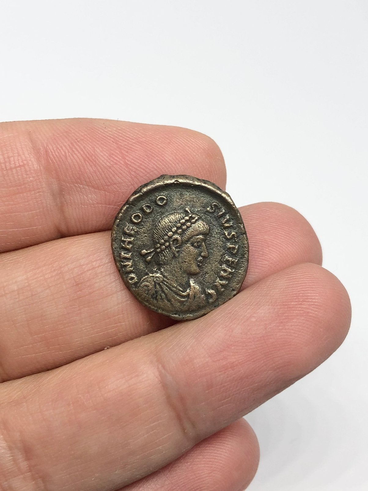 Romeinse munt, THEODOSIUS I, AD 379-395, AE FOLLIS, Verzenden, Italië, Losse munt