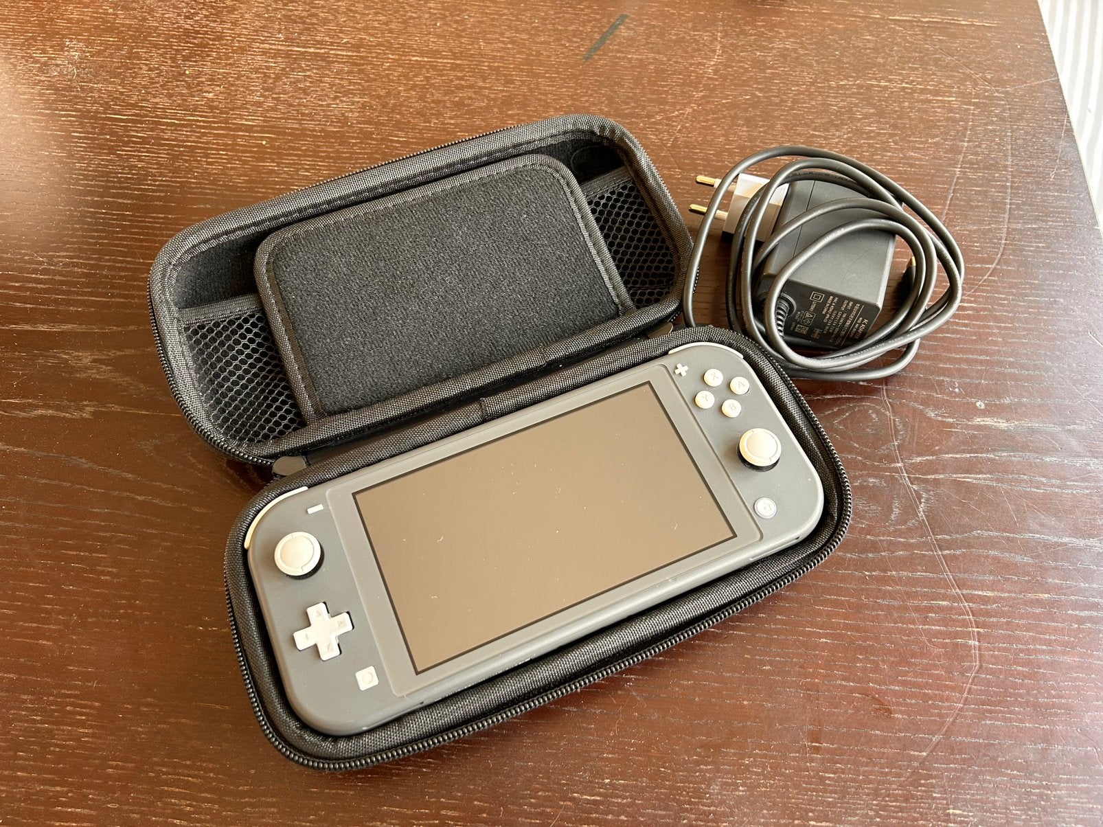 Nintendo Switch lite - gray, Ophalen, Grijs, Zo goed als nieuw