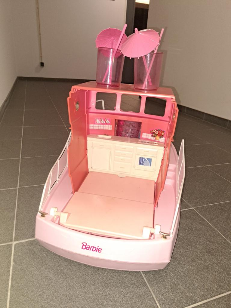 Vintage Barbie boot met accessoires, Ophalen, Gebruikt, Barbie