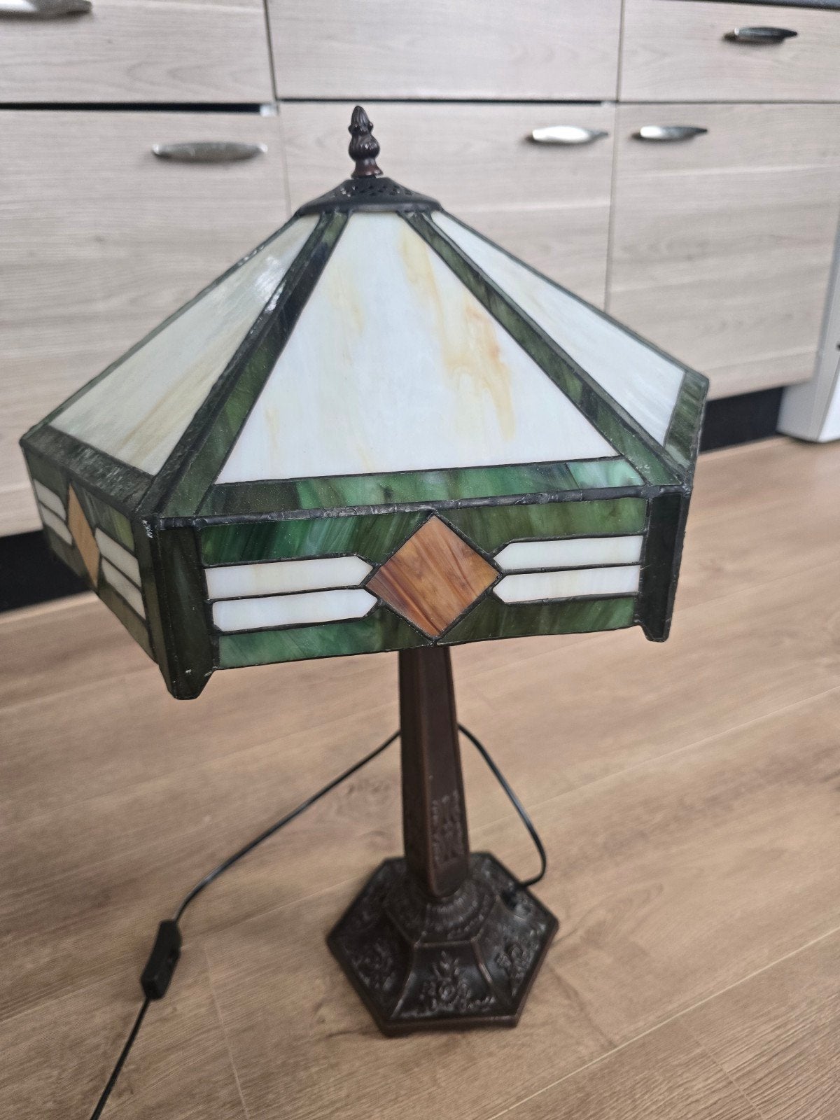 tiffany Art Deco / Amsterdamse School Glas-in-lo, Huis en Inrichting, Bruin, Ophalen of Verzenden, Glas, Art deco