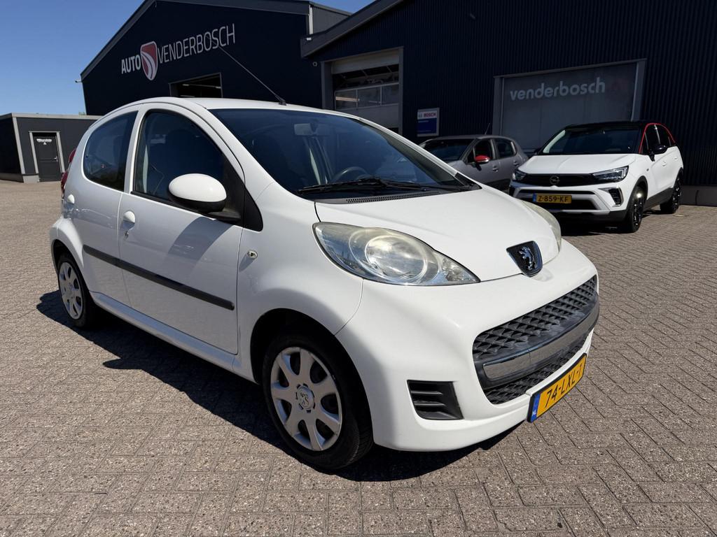Peugeot 107 1.0-12V XS 68pk | 5 deuren | 1e eigenaar | CV, Voorwielaandrijving, Euro 5, Stof, Gebruikt