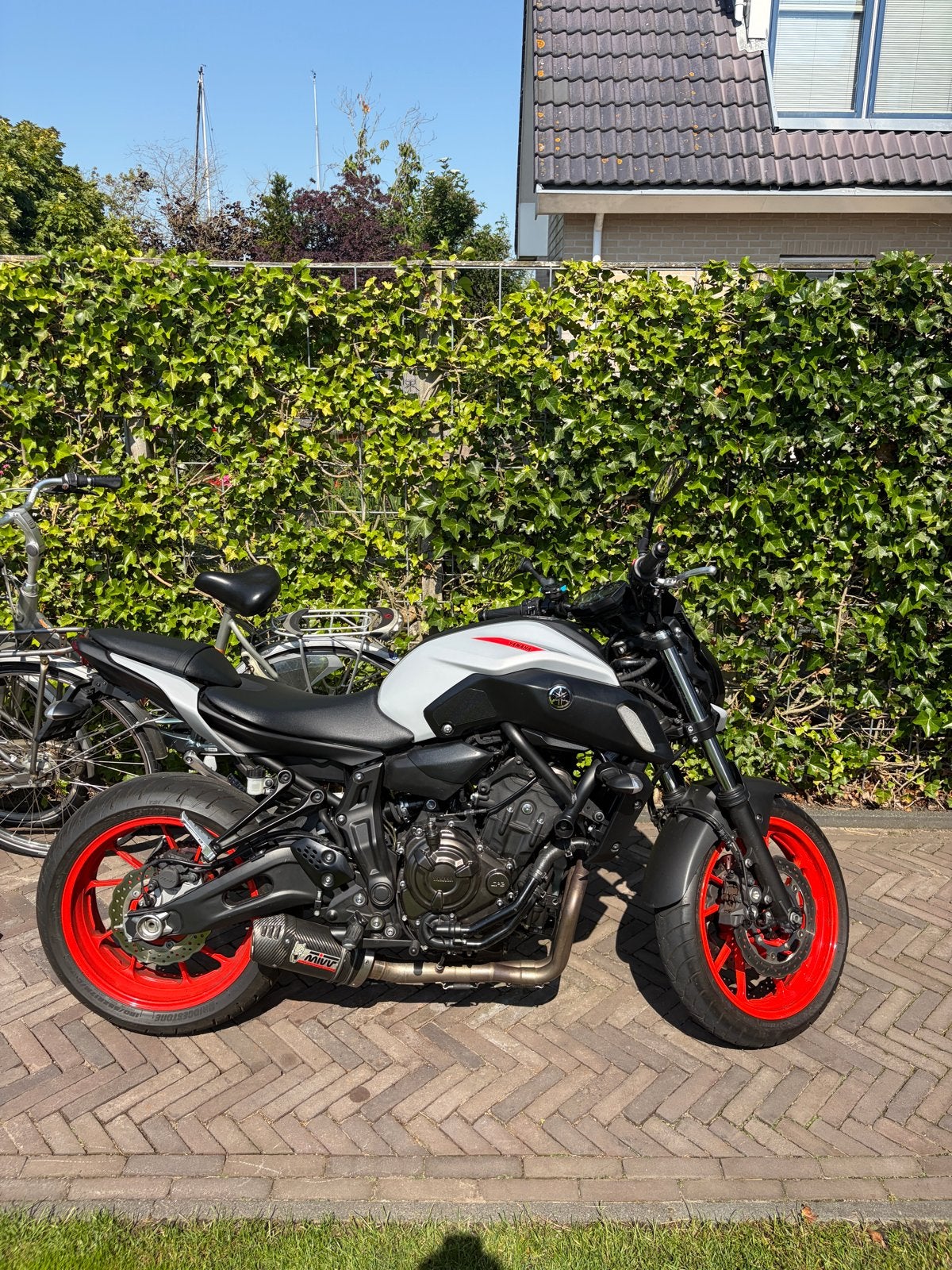 Yamaha MT-07, 2 cilinders, Sportuitlaat, Gebruikt, Particulier
