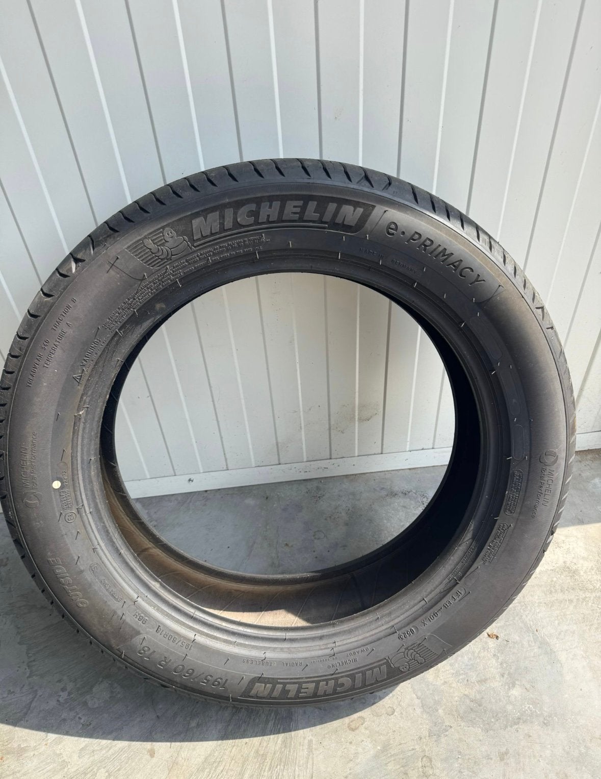 165/60/18 Michelin banden, Velg(en), 235 mm, Zomerbanden, Ophalen