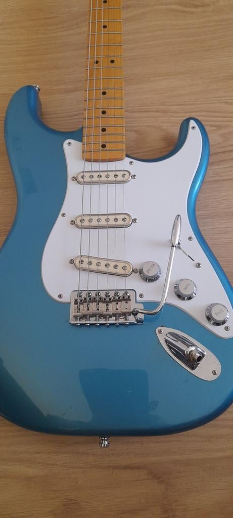 Fender Mexico Stratocaster met Koffer, Muziek en Instrumenten, Snaarinstrumenten | Gitaren | Elektrisch, Verzenden, Gebruikt, Solid body