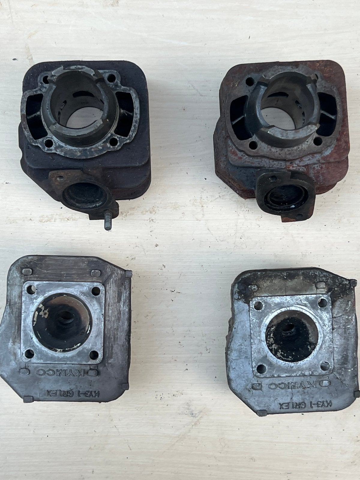 2x Cilinder DJ Kymco origineel, 50cc setje, Ophalen of Verzenden, Gebruikt, Cilinder, Kymco