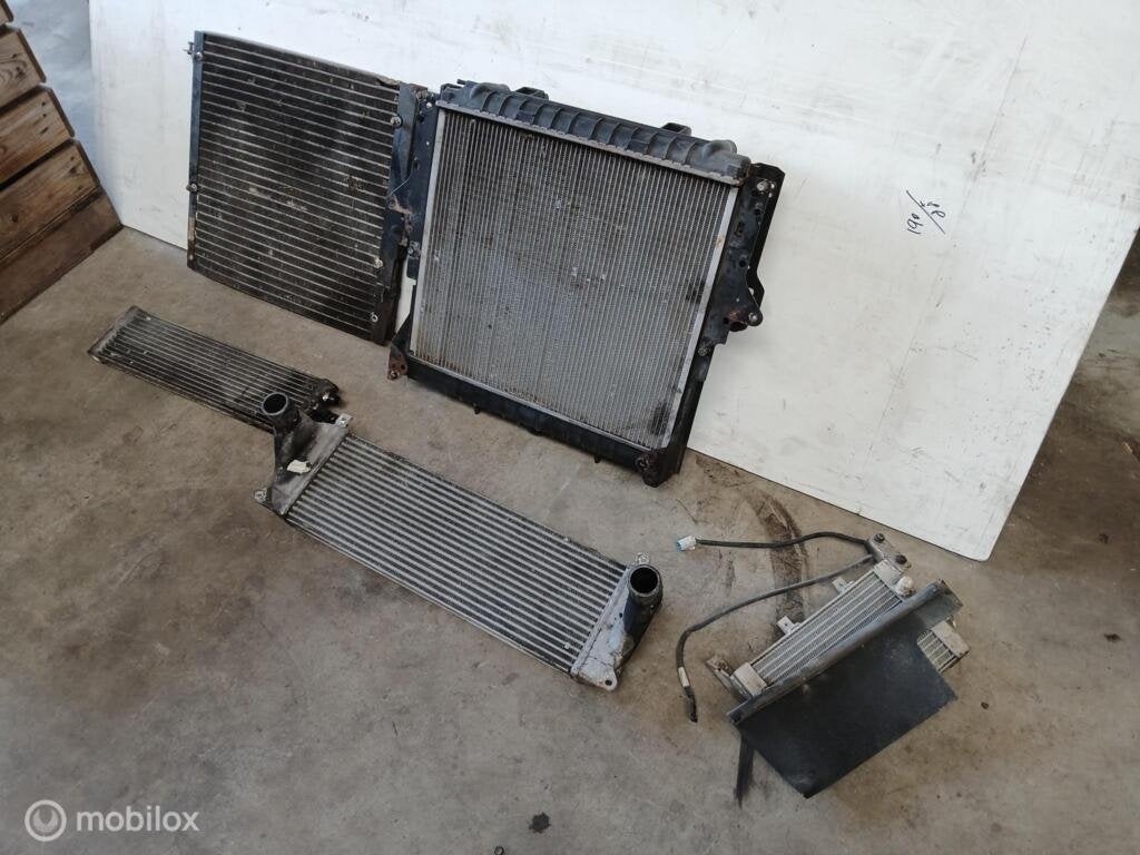 Radiateur Koelers Land Range Rover P38 DSE Diesel oliekoeler, Land Rover, Ophalen of Verzenden