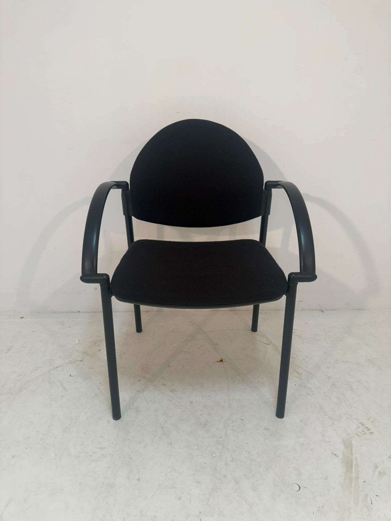 12 Conferentiestoelen zwart €30 euro p/s bij afname allemaal, Niet ingevuld, Niet ingevuld, Niet ingevuld
