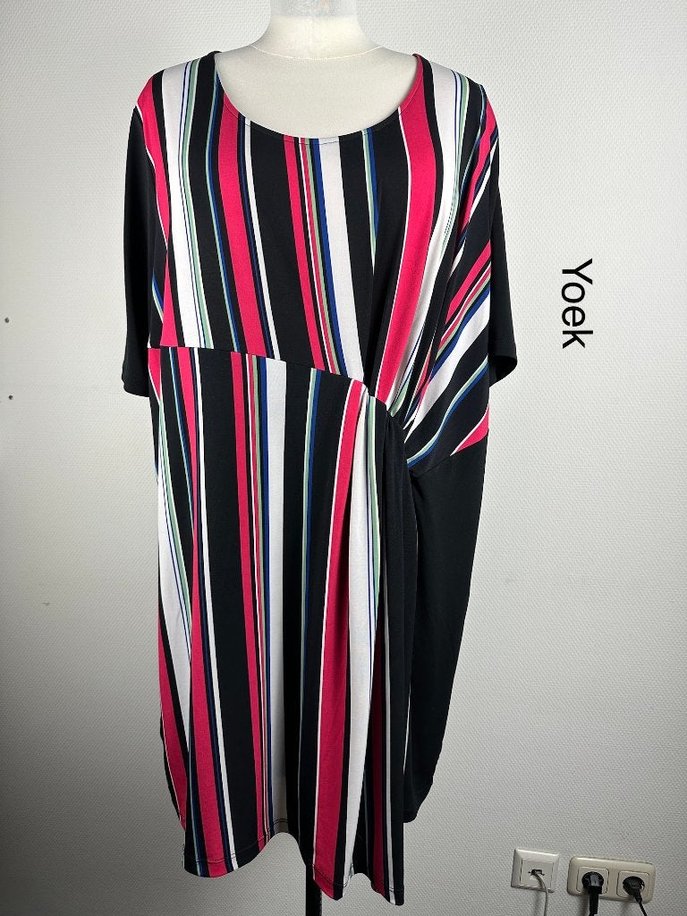 Yoek Jurk  (mt: 58/60) 21,2/9856, Kleding | Dames, Yoek, Maat 46/48 (XL) of groter, Ophalen of Verzenden, Zo goed als nieuw