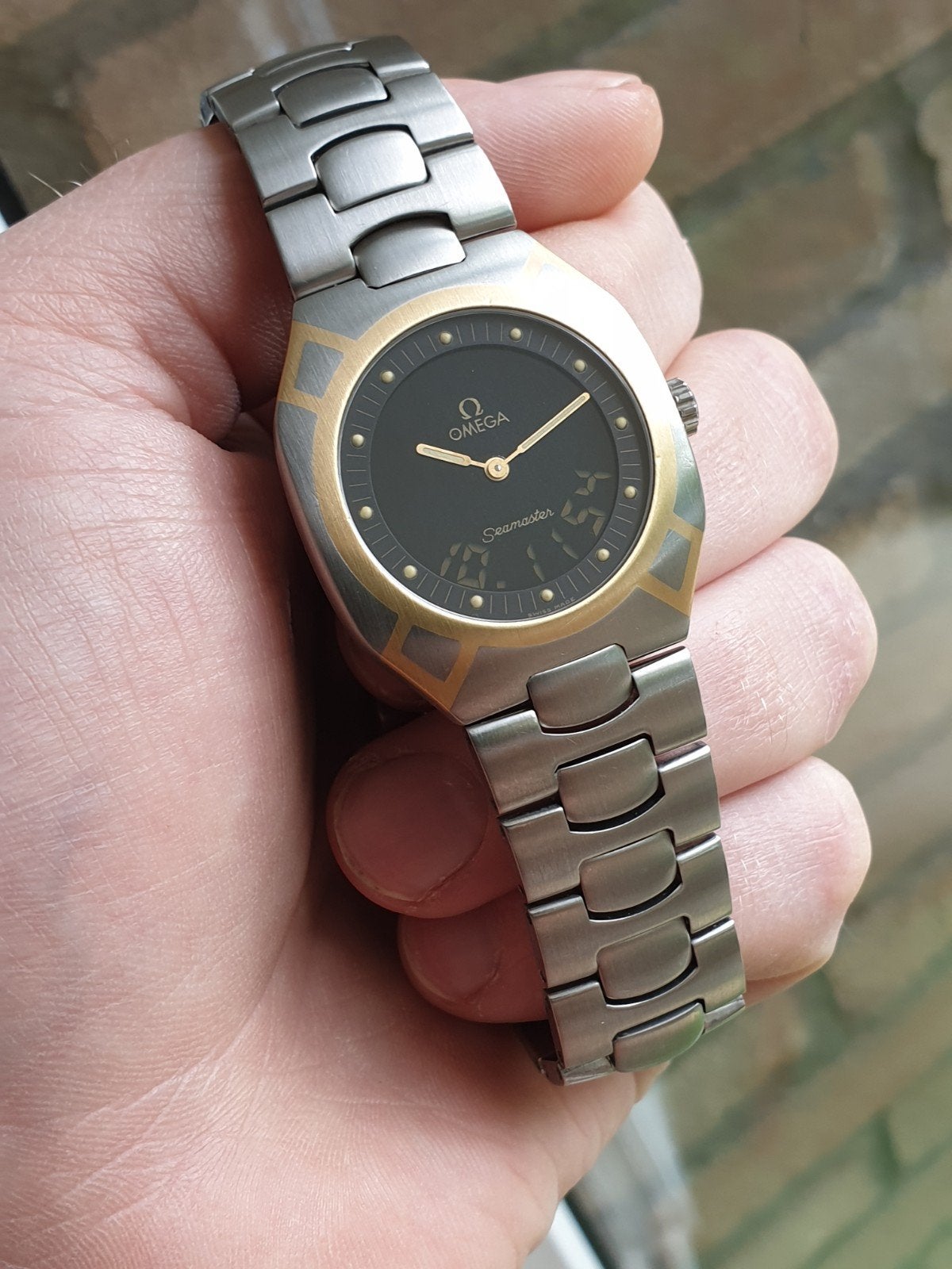 Omega Seamaster Polaris Gerald Genta neo vintage horloge