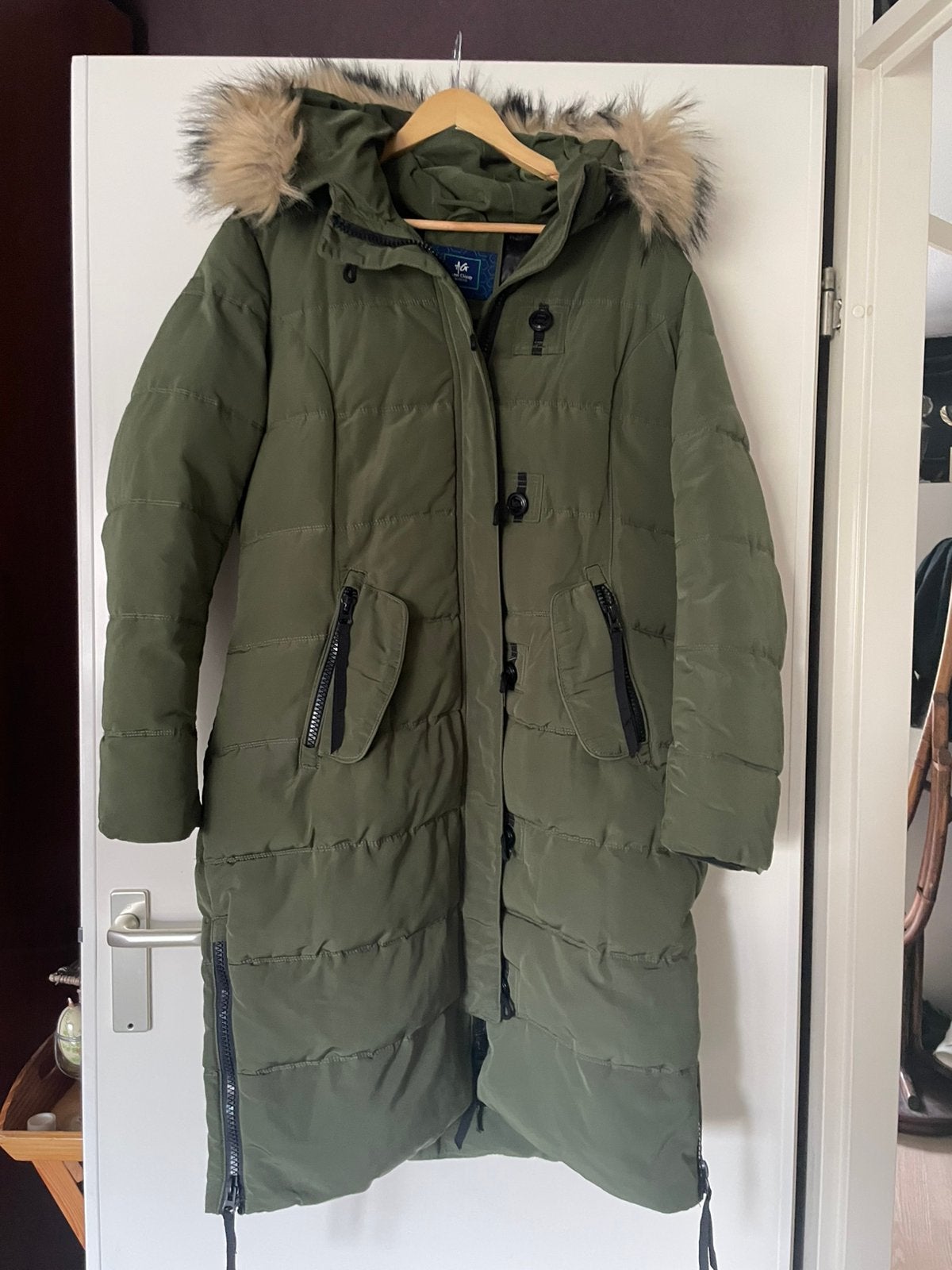 Legergroene Dames Winterjas, Kleding | Dames, Jassen | Winter, Ophalen of Verzenden, Zo goed als nieuw, Maat 46/48 (XL) of groter