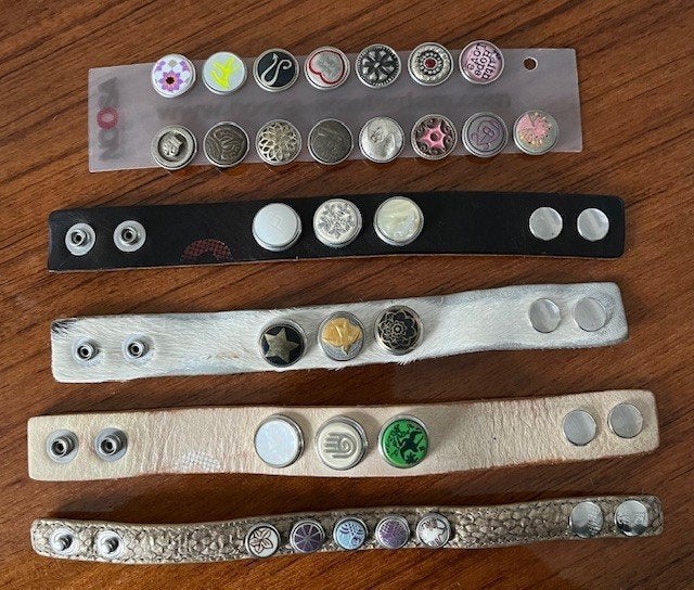 Armbanden Noosa, Ophalen, Gebruikt, Overige kleuren, Leer