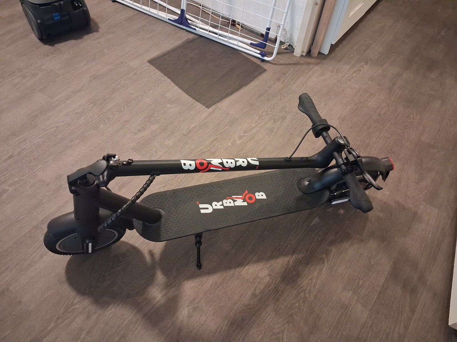 Urbmob elektrische trap step /zgan /geen garantie, Fietsen en Brommers, Steps, Ophalen, Zo goed als nieuw, Kickbike, Urbanmob