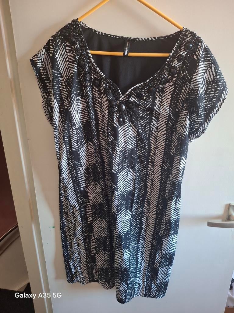 Mooi tuniek jurkje van Shoeby maat 44, Zwart, Maat 42/44 (L), Ophalen of Verzenden, Zo goed als nieuw