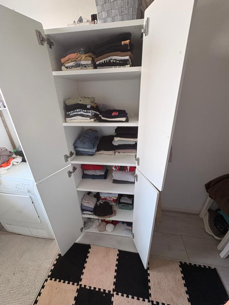 Kledingkast, Ophalen, Zo goed als nieuw