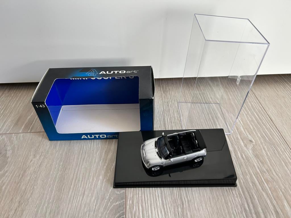 1:43 Autoart Mini Cooper S convertible Grijs In doos, Hobby en Vrije tijd, Ophalen of Verzenden, Zo goed als nieuw, Auto, Overige merken