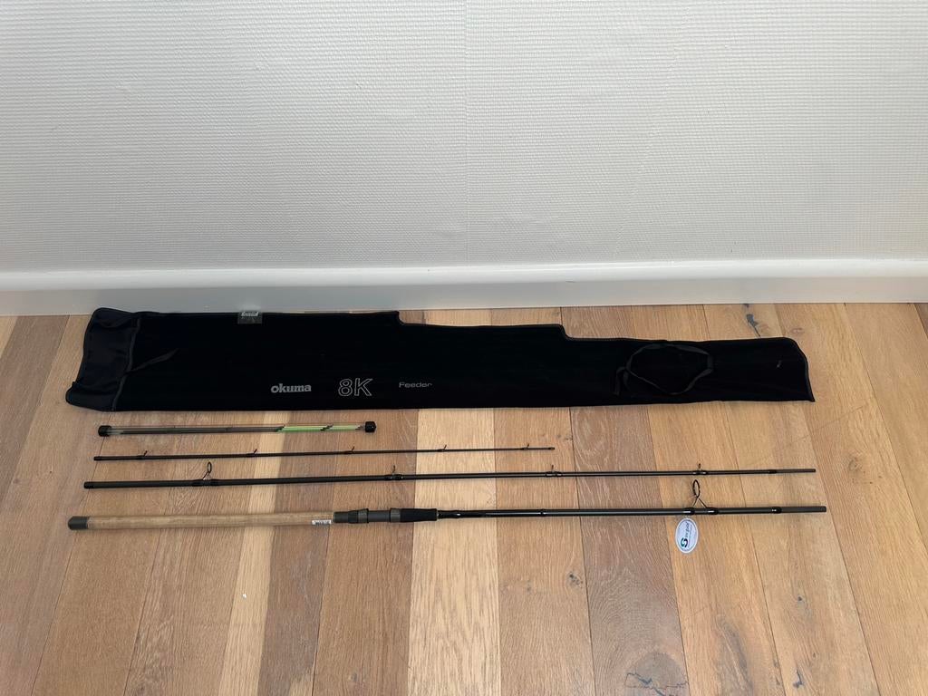 Nieuwe Okuma 8K feederhengel, 3.90m & 40-80 gr, Werphengel, Okuma, Nieuw, Ophalen of Verzenden