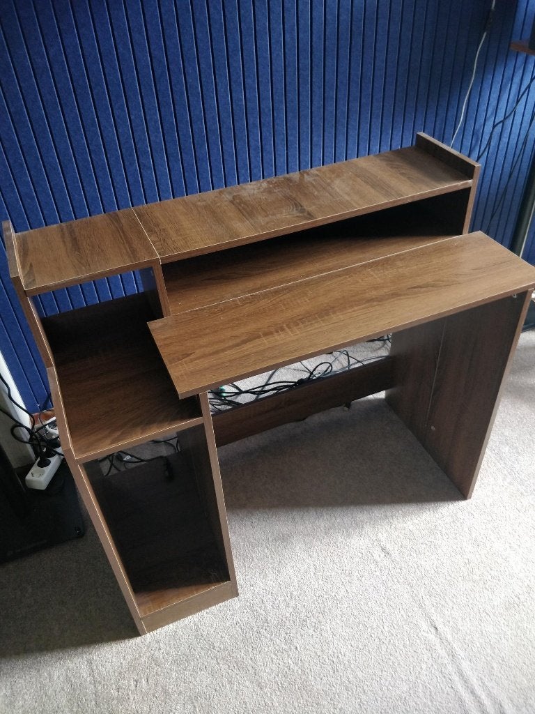 Bureautje notenhout fineer, Ophalen, Gebruikt, 97 cm, Spaanplaat of MDF
