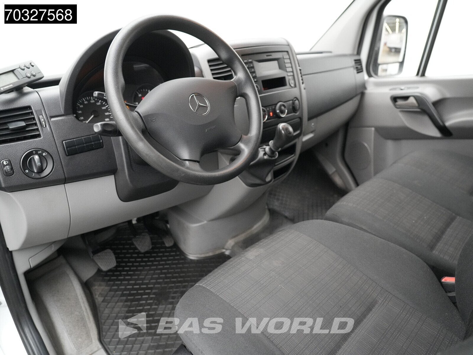 Mercedes Sprinter 516 CDI Laadklep Zijdeur FRC Koelwagen The, Auto's, Stof, Gebruikt, Euro 6, 4 cilinders