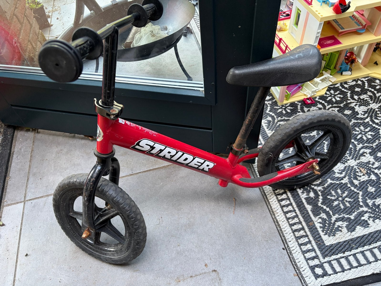 Strider ultralight loopfiets rood 10 inch, Ophalen of Verzenden, Gebruikt, Minder dan 16 inch
