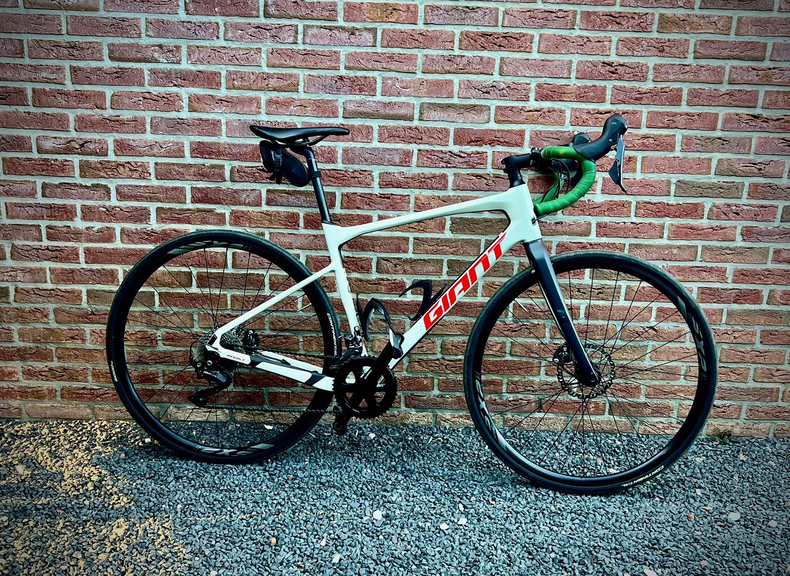 Giant Revolt Advanced 2 Carbon Gravelbike, Fietsen en Brommers, Fietsen | Mountainbikes en ATB, Ophalen, Zo goed als nieuw, Giant