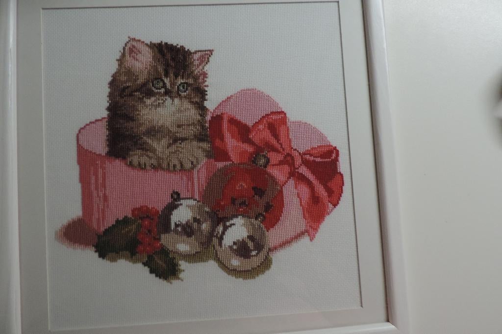 Geborduurd: Christmas Kitten, Diversen, Kerst, Nieuw, Ophalen
