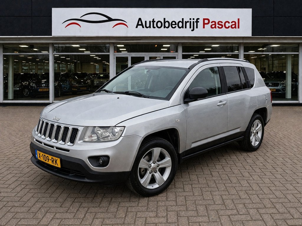 Jeep Compass 2.1 CRD Sport 4WD, Auto's, Jeep, Euro 5, Gebruikt, 4 cilinders, 2000 kg