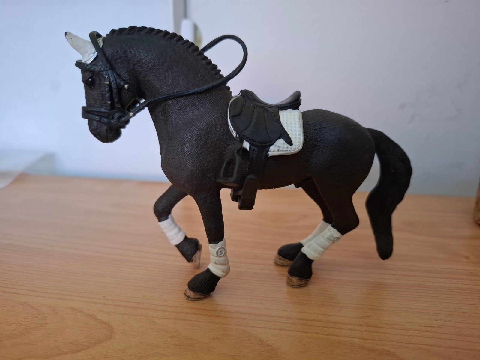 Schleich Horse club Friese hengst 42457, Kinderen en Baby's, Speelgoed | Overig, Ophalen of Verzenden, Gebruikt, Jongen of Meisje