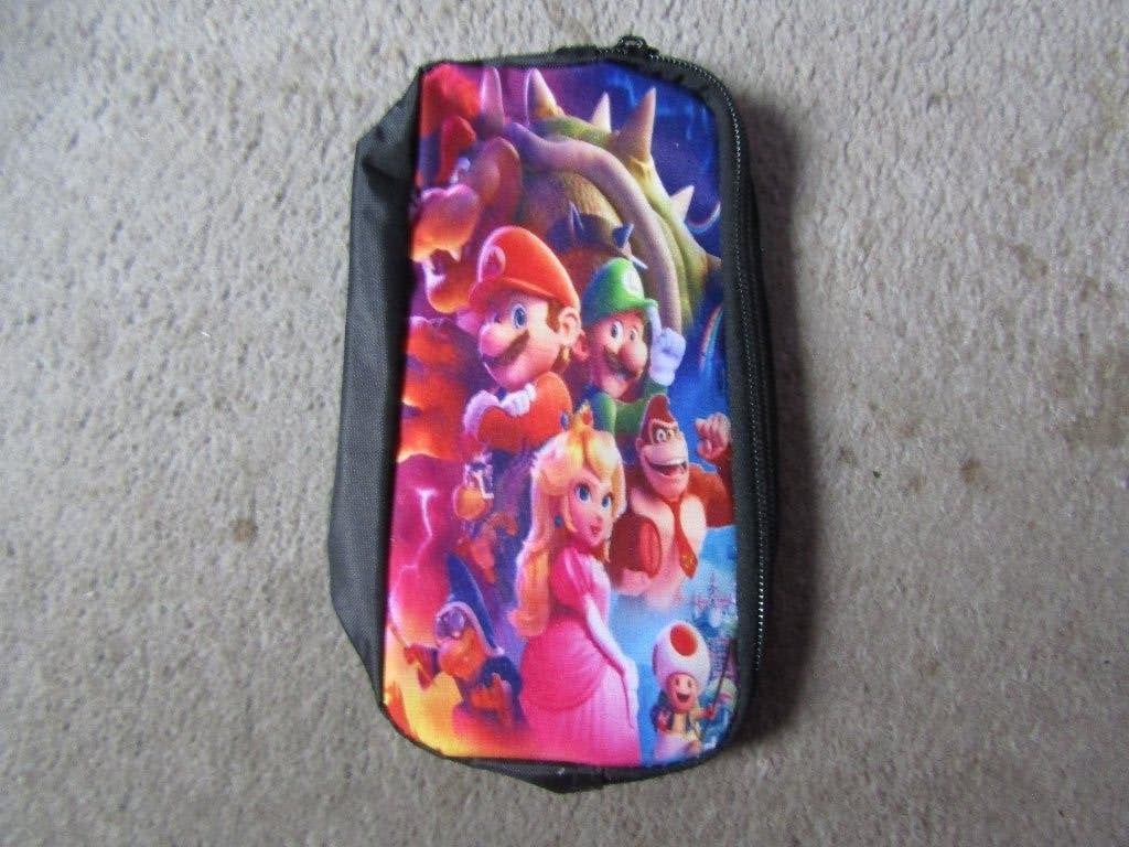 Pennen etui Super Mario, Ophalen of Verzenden, Zo goed als nieuw
