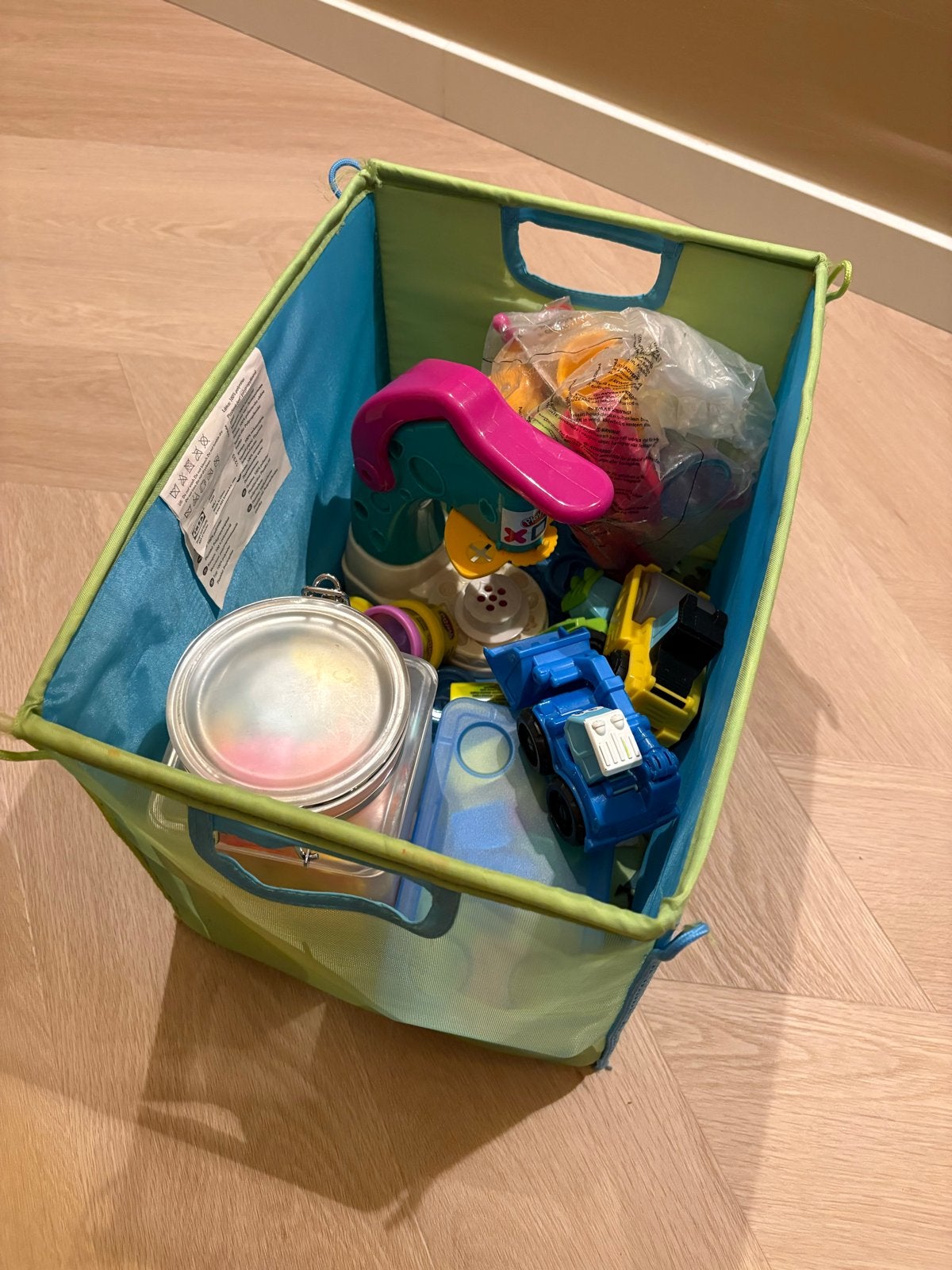 Grote Play-Doh set met veel accessoires en klei, Ophalen, Gebruikt, Knutselen